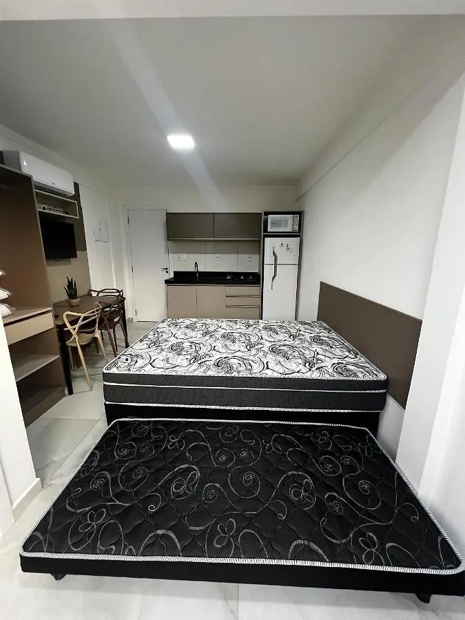Residencial Bernardo Apartamento Bombinhas