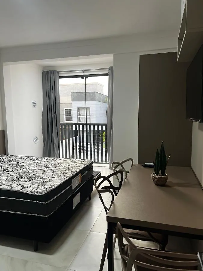 Residencial Bernardo Apartamento Bombinhas