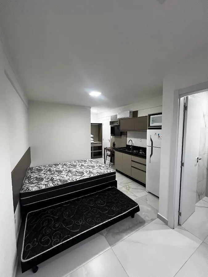 Residencial Bernardo Apartamento Bombinhas