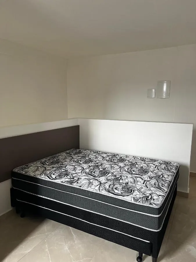 Residencial Bernardo Apartamento Bombinhas