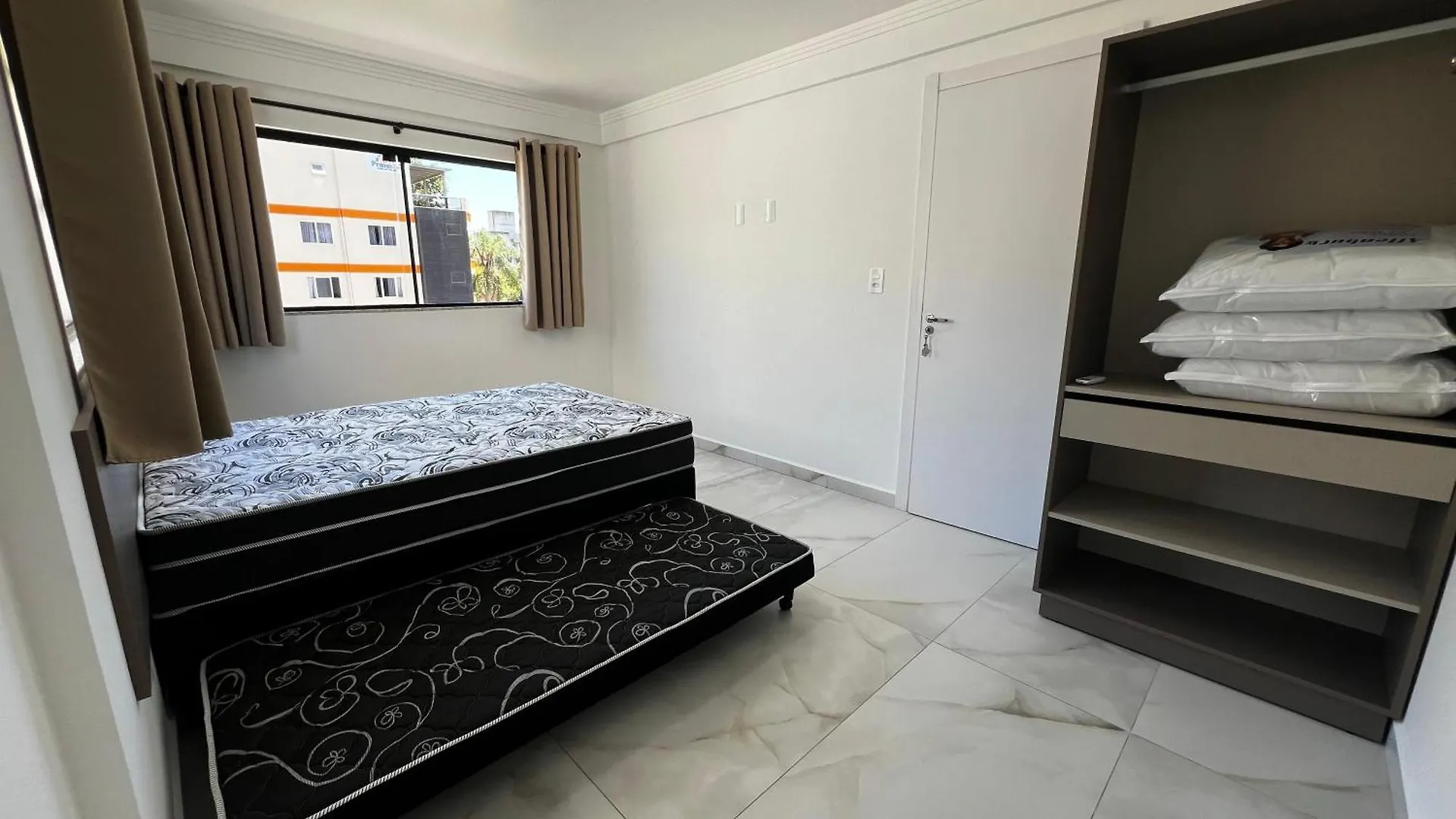 Residencial Bernardo Apartamento Bombinhas