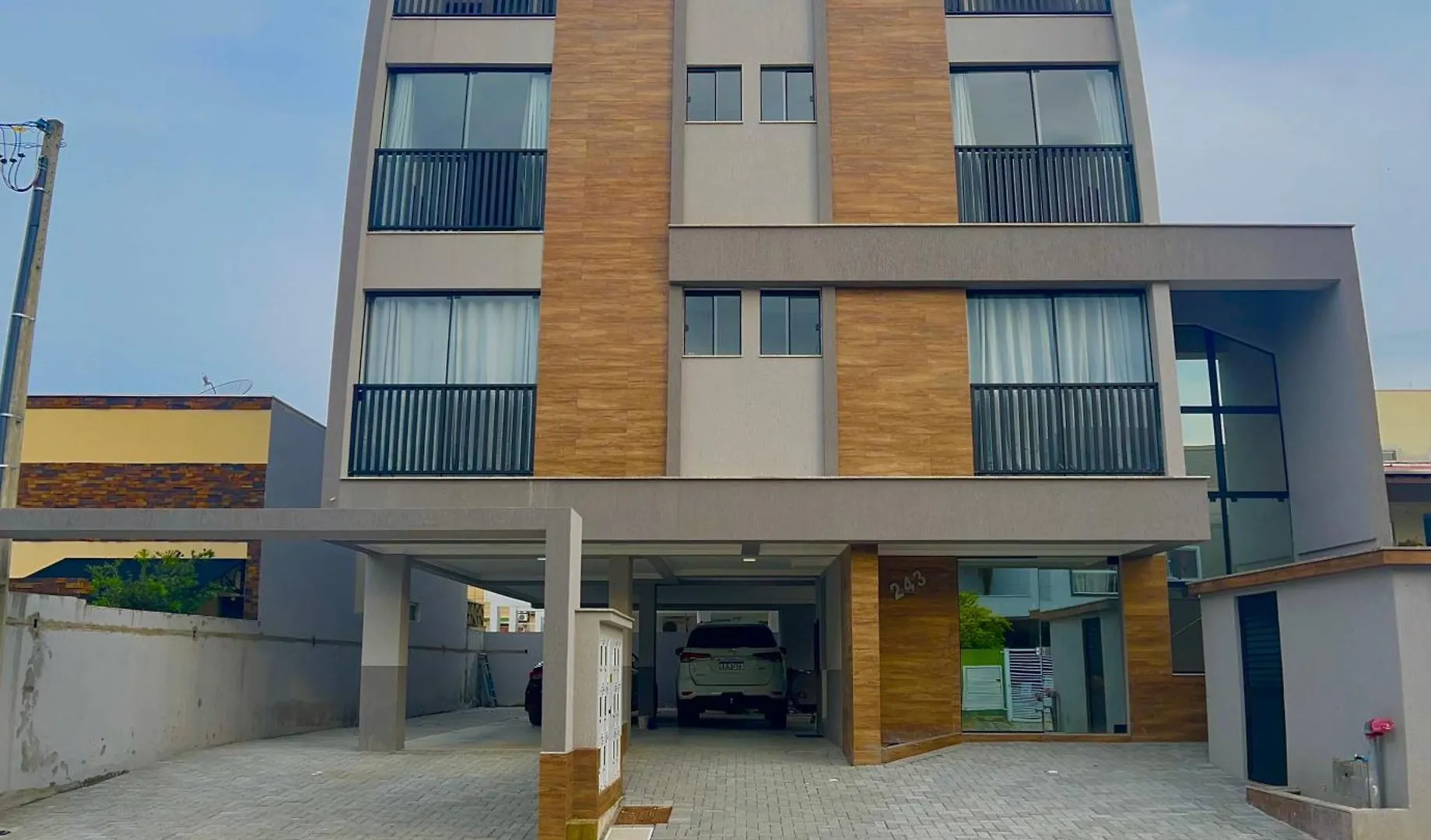 Residencial Bernardo Apartamento Bombinhas