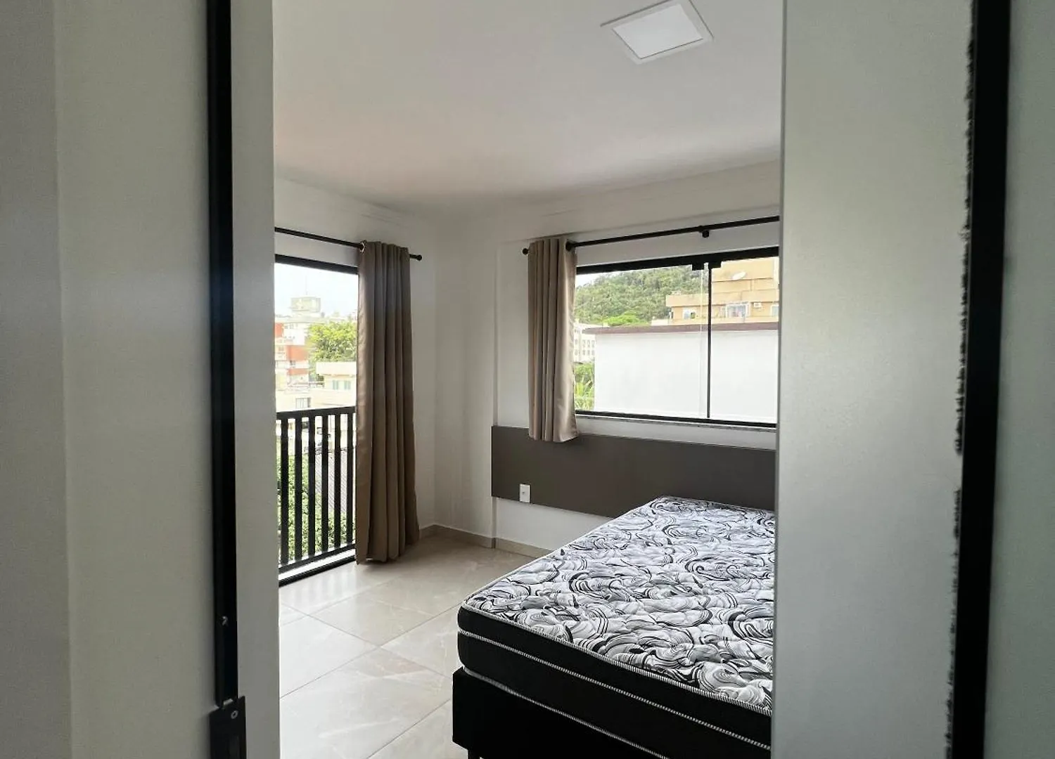 Residencial Bernardo Apartamento Bombinhas