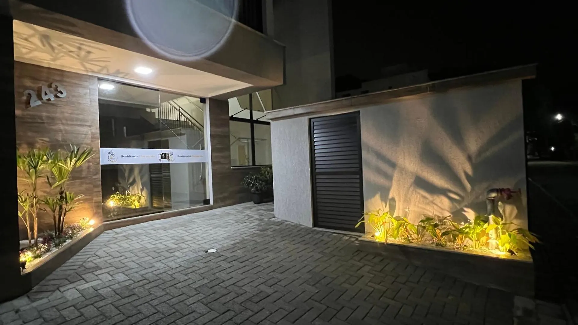 Residencial Bernardo Apartamento Bombinhas