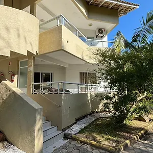  Apartamento Apto Em No Centro De Bombinhas, Proximo Da